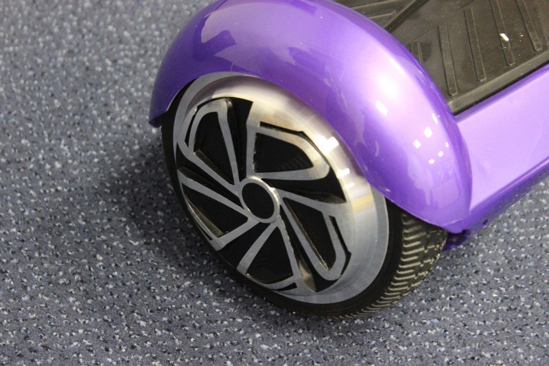 Фиолетовый гироскутер